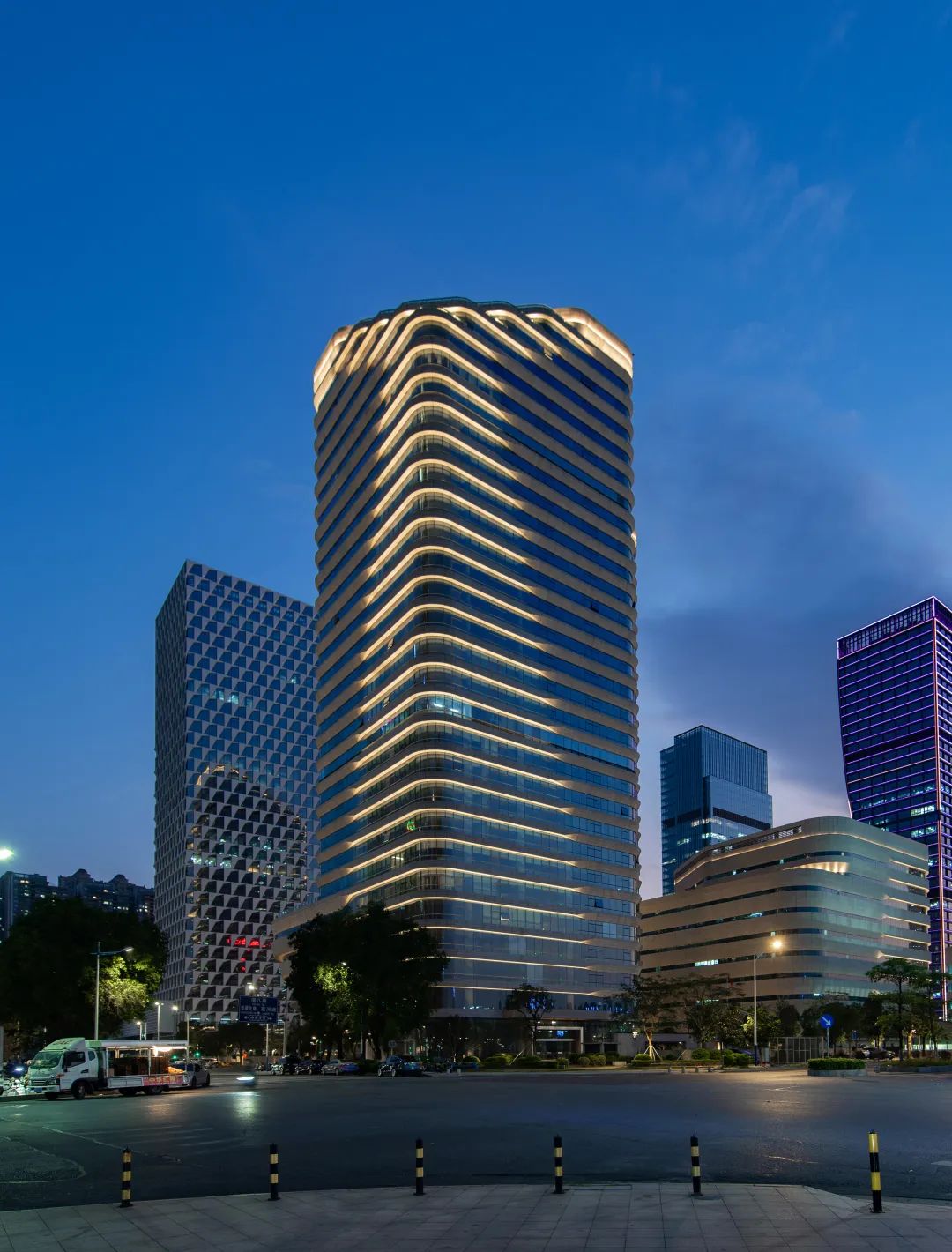 影变▏佛山农信数据中心照明设计-17