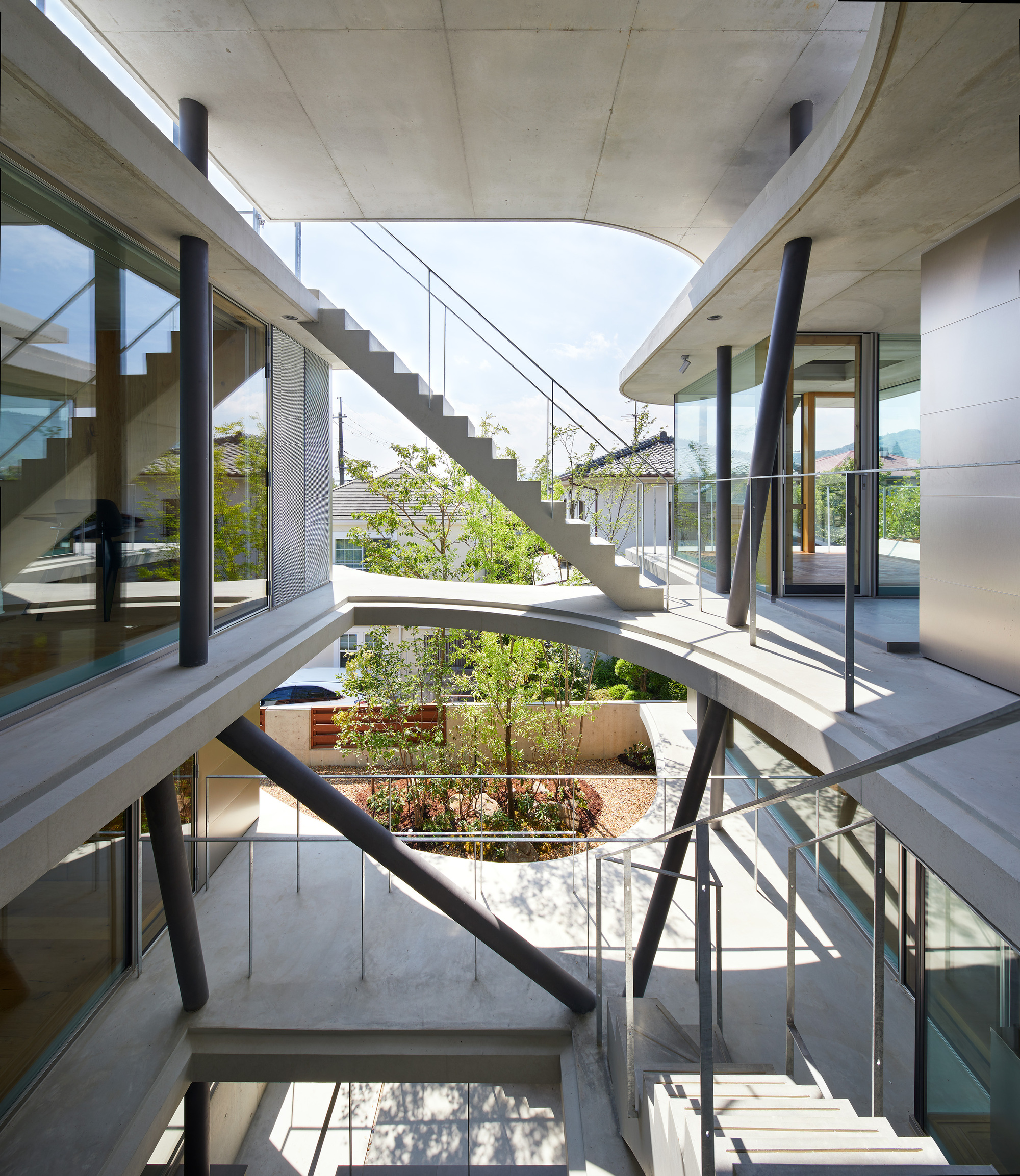 土屋；土房；土筑房屋（注：根据不同语境，Earth House可能有不同的准确表述，以上几种在常见语境中较为常用，可根据实际情况选择） 丨日本大阪-11