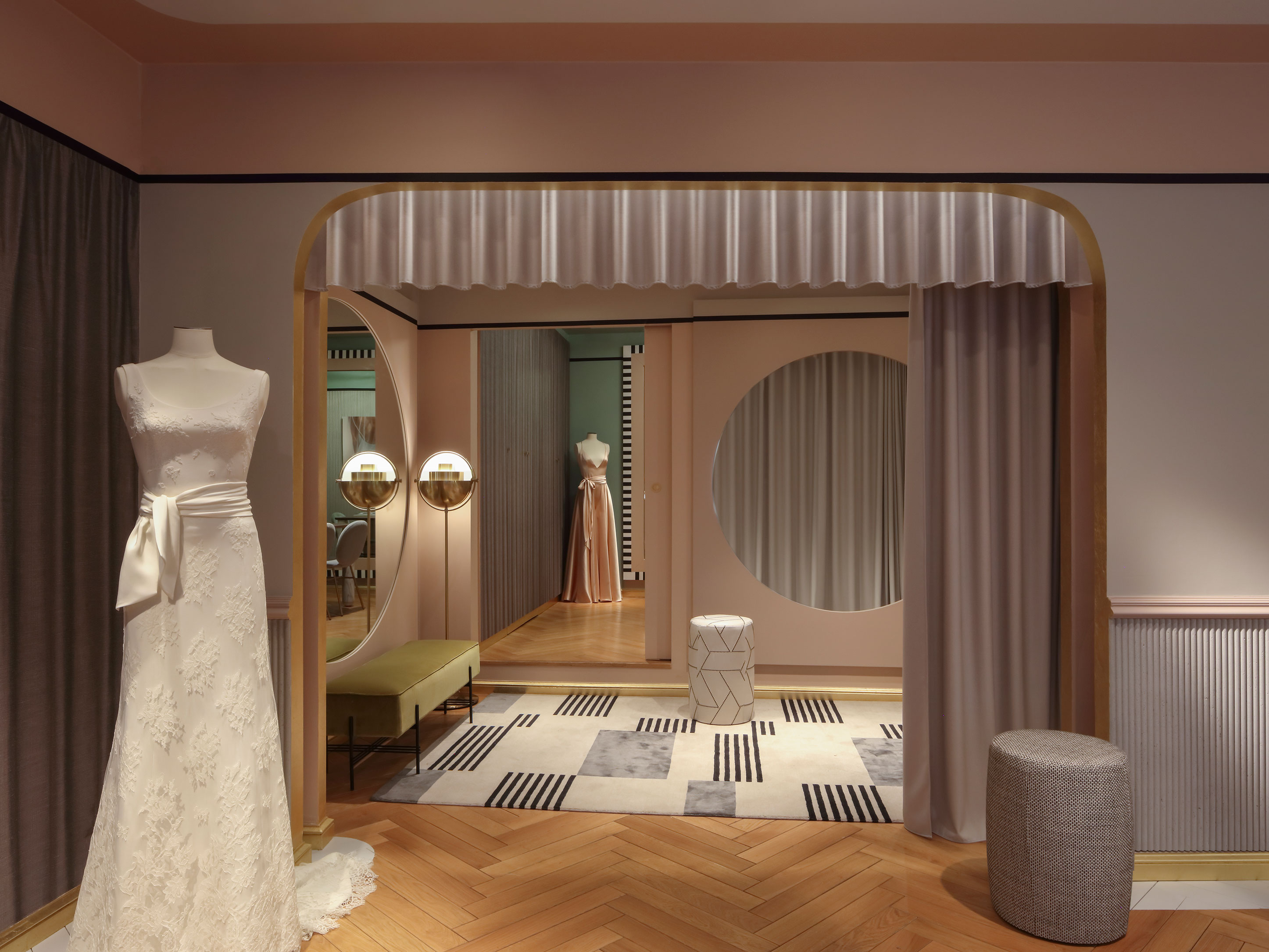 Boudoir Contemporain 服装店丨法国丨Claude Cartier-0