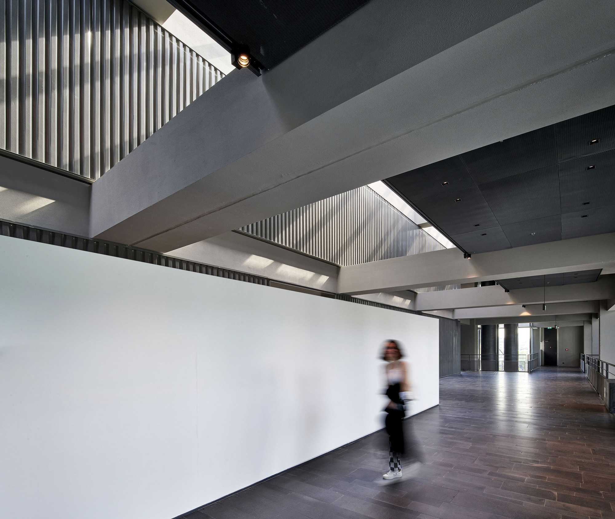 Istanbul Painting and Sculpture Museum / EAA - Emre Arolat Architecture-14