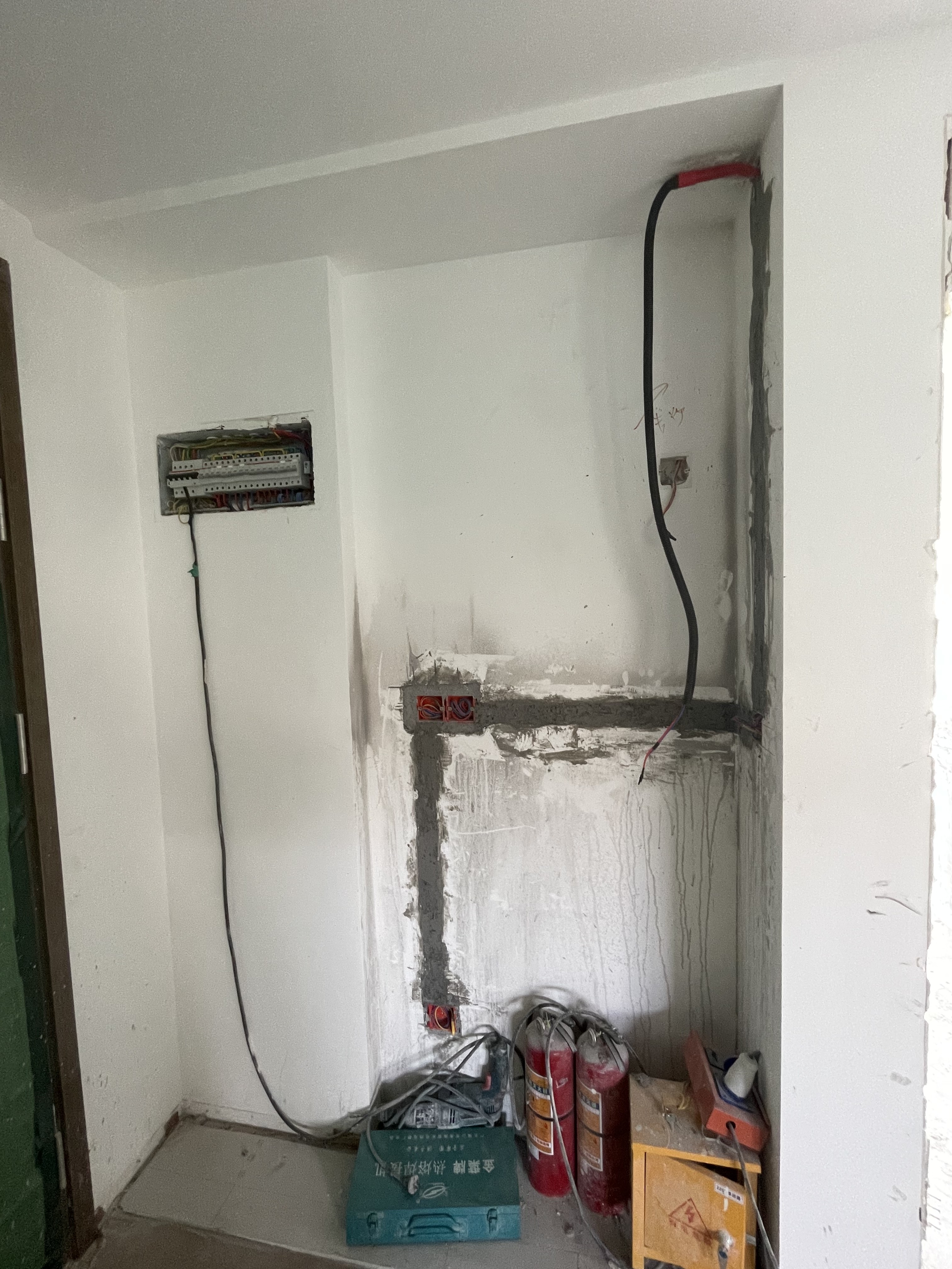 现代轻奢亲子房设计-14