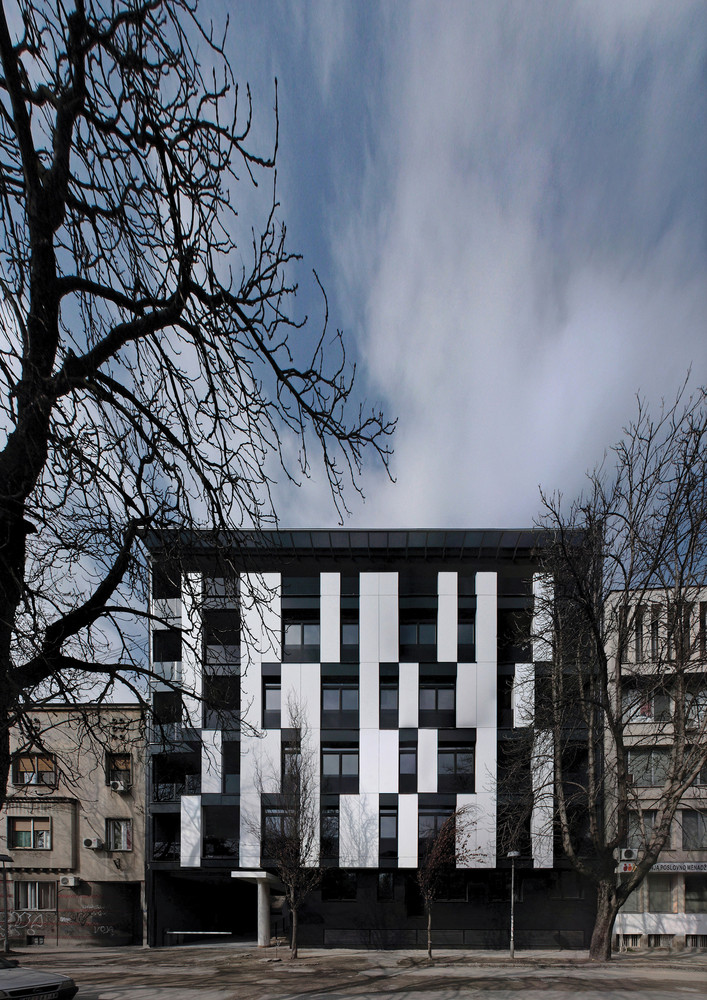 Residential Building in Vase Stajića Street  Kuzmanov and Partners-24