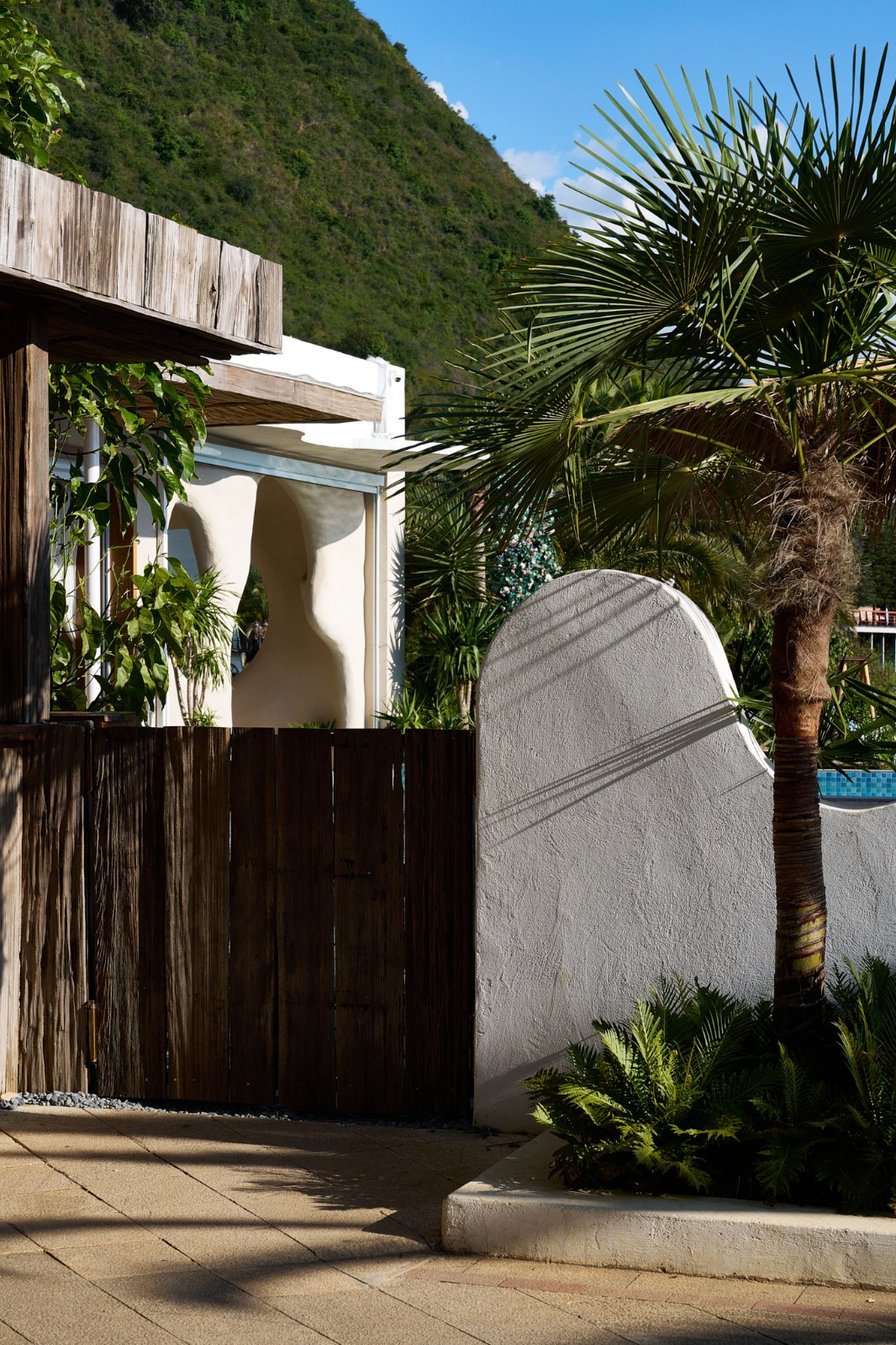 长空新作 · 抚仙湖文旅新地标 阑珊咖啡-8