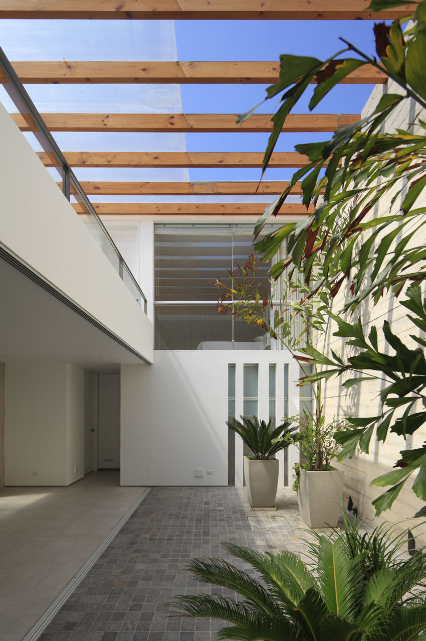 白盒子中的垂直生活-48