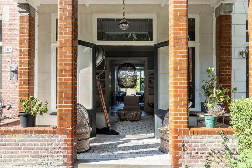 荷兰 Haarlem 百年老宅的时尚民族风设计-20