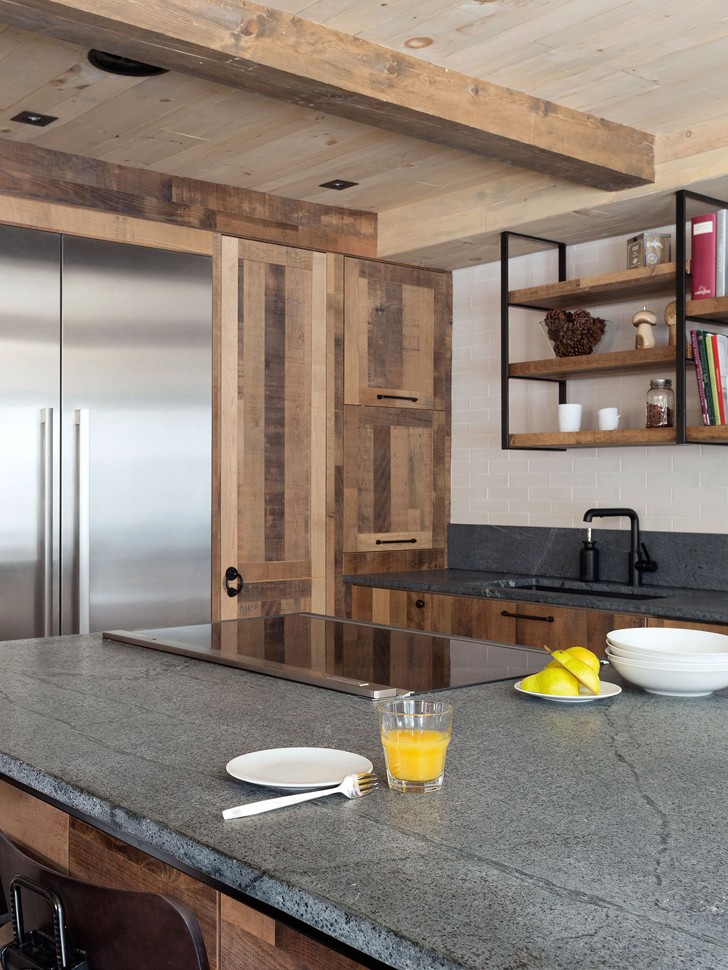 自然与现代的和谐 | 著名厨师的乡村现代木厨房-6