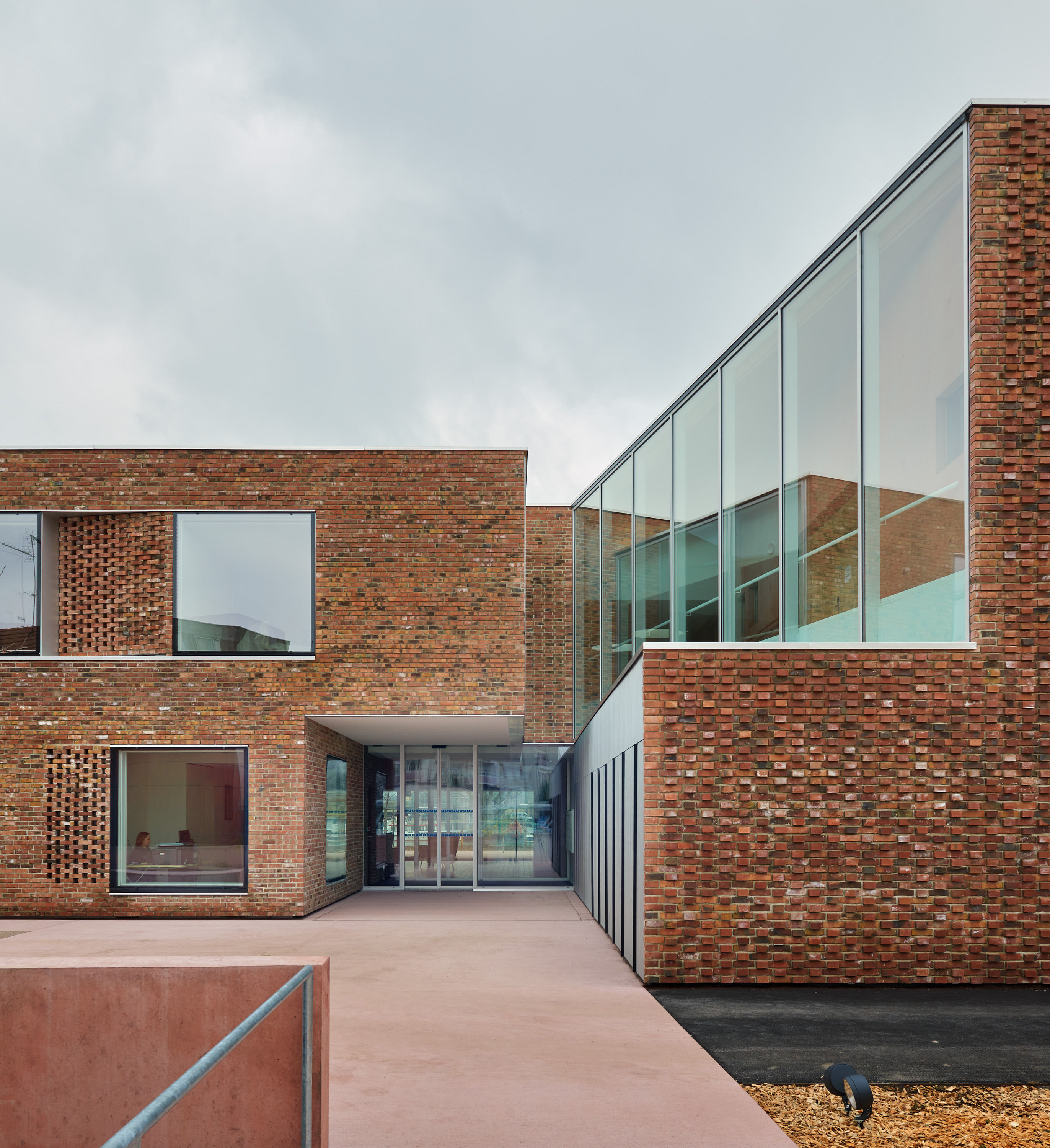 Huningue老年住宅丨Dominique Coulon & associés-1