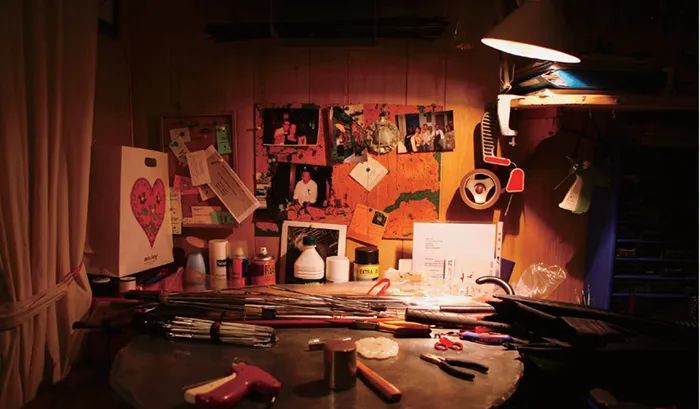 巴黎最后修伞师 | 匠心传承,让旧伞重生-49