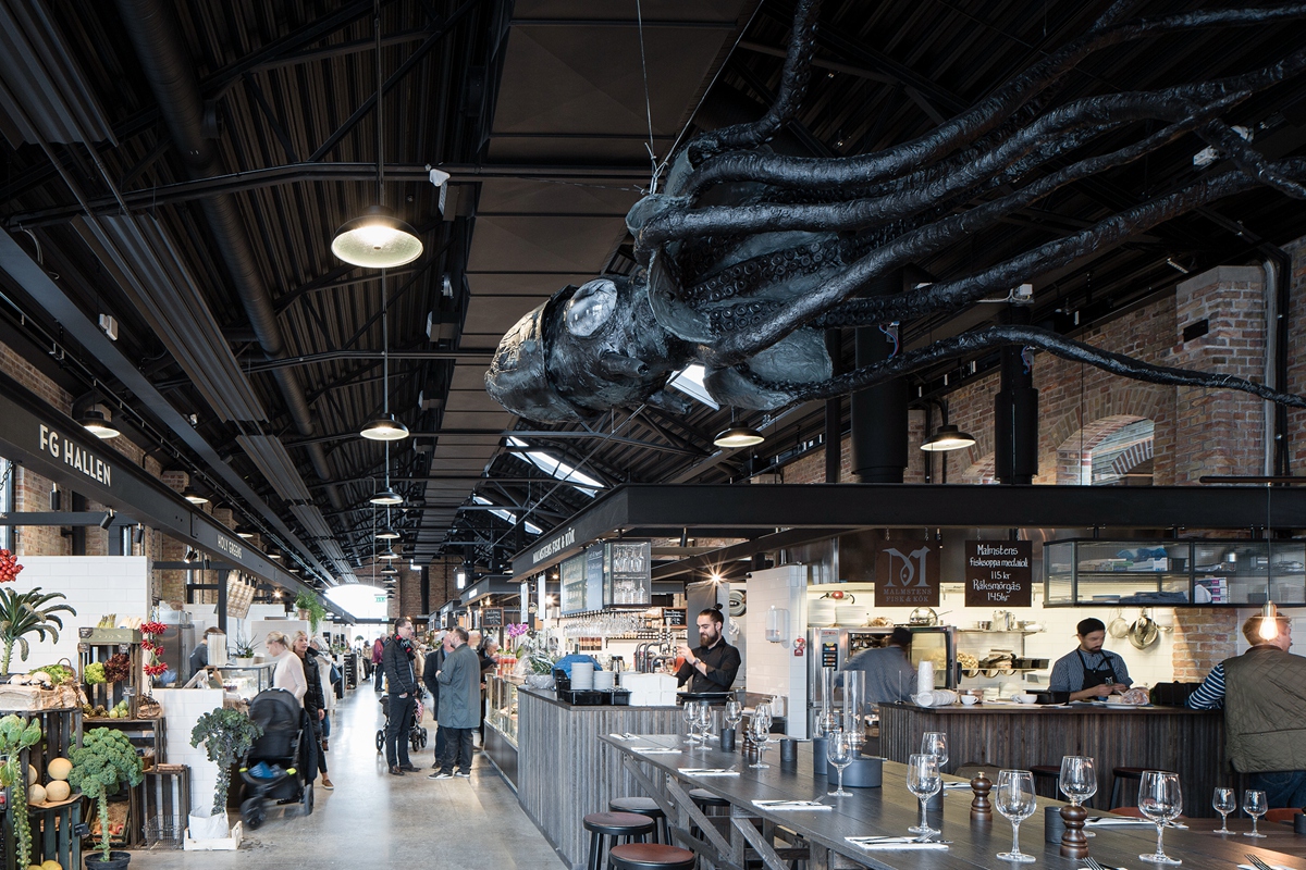 马尔默市场 | 旧货运站改造的全球美食爱好者目的地-21