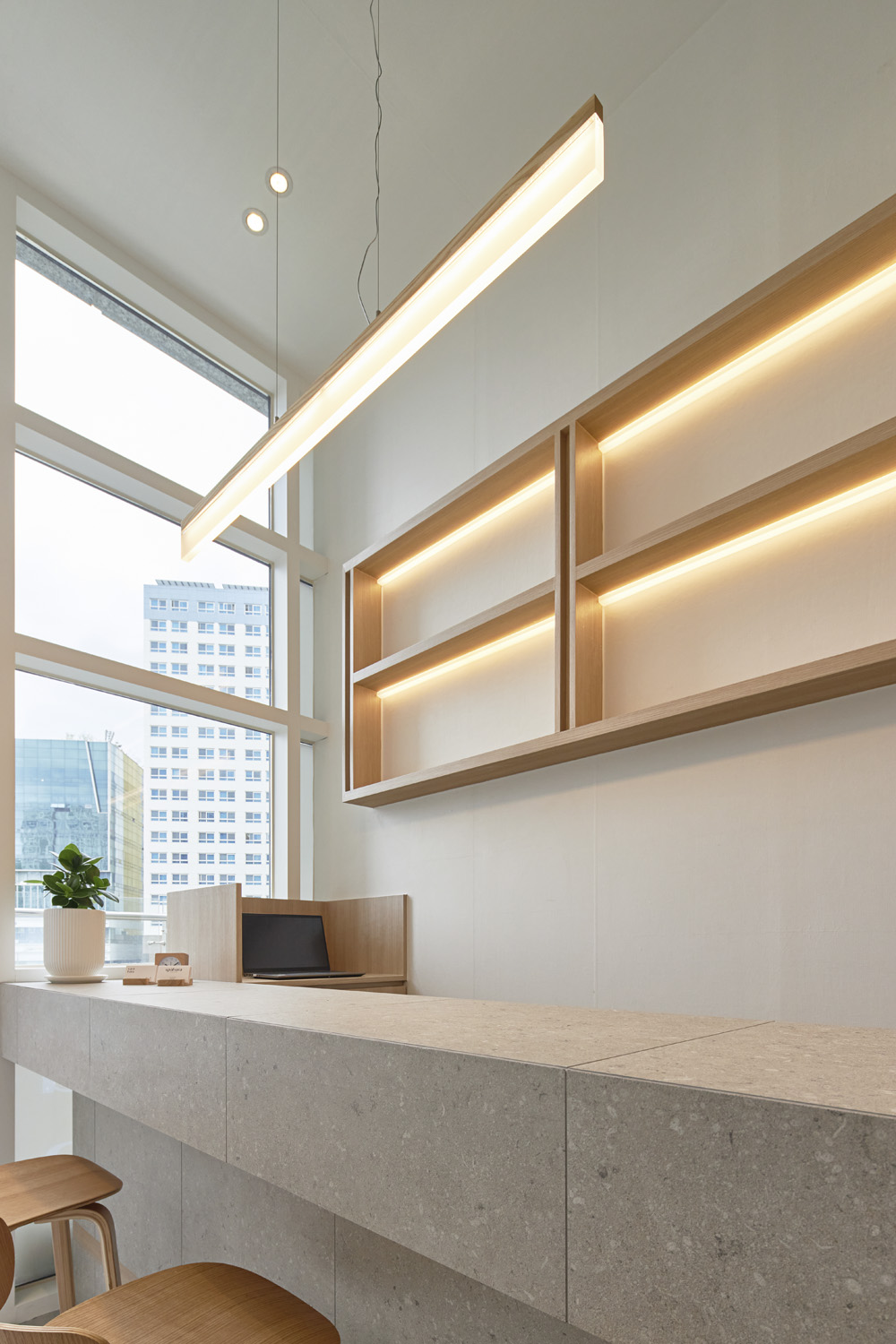 20 平米高级 SPA 空间，白色&木质调的优雅氛围-4