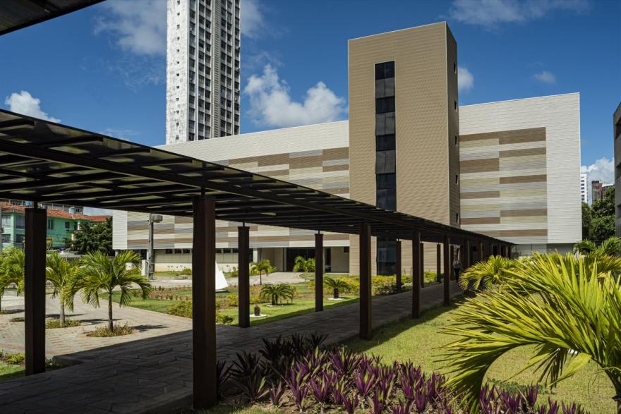 巴西政府大楼 · 环保与功能并重的建筑设计-3