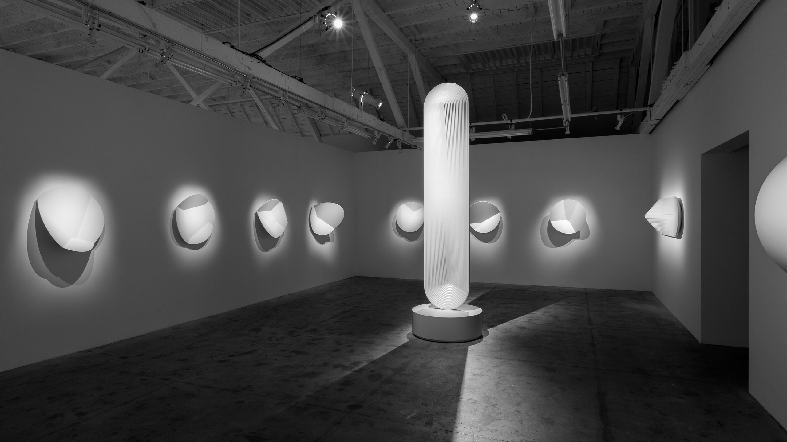 光与影的魔力 | Phillip K. Smith III 洛杉矶展览-36