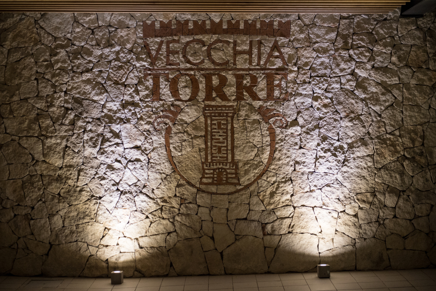 古堡酒窖的现代复兴丨意大利莱切-8