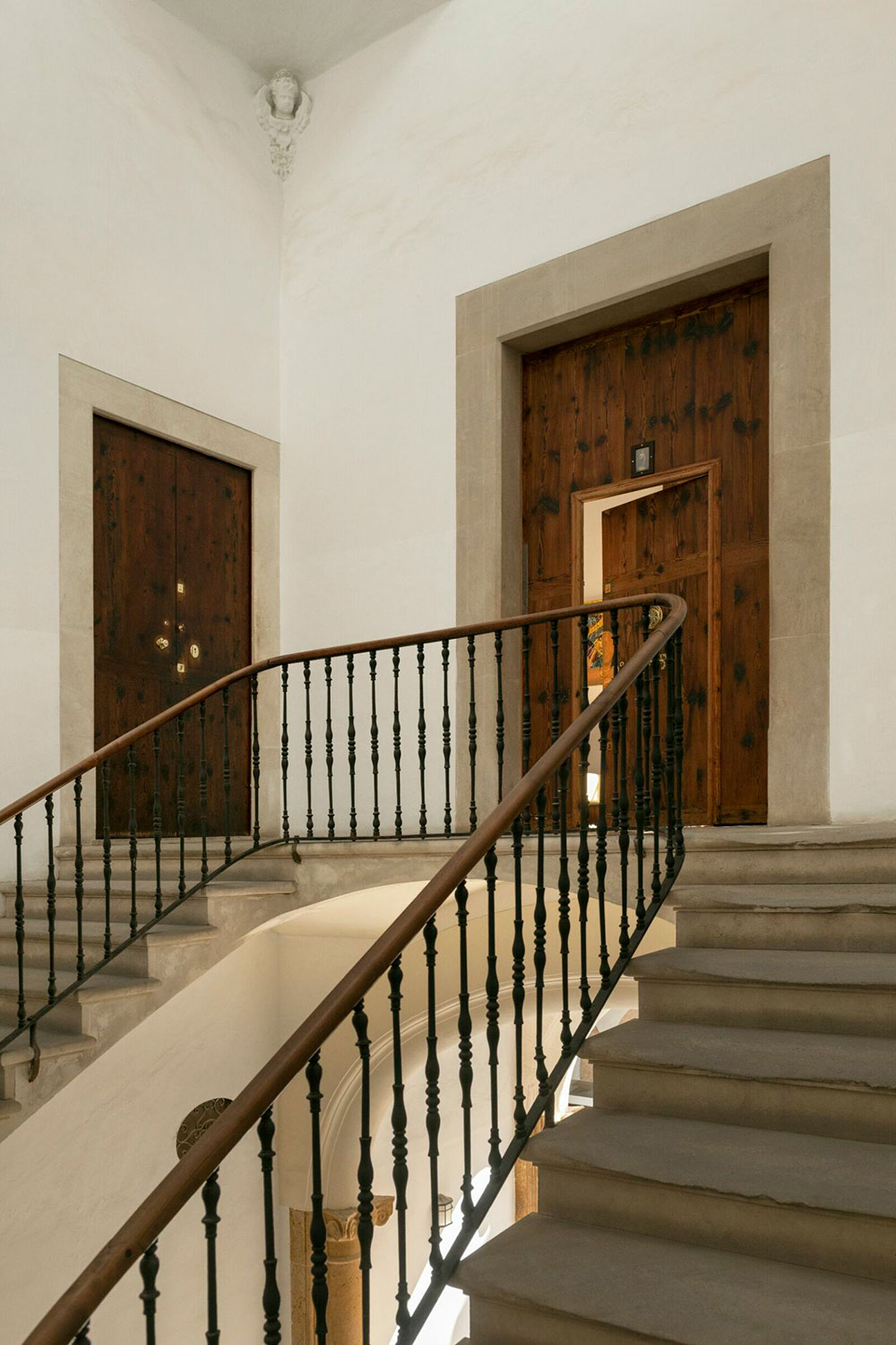 Dusty Deco 西班牙马洛卡复古公寓设计-11