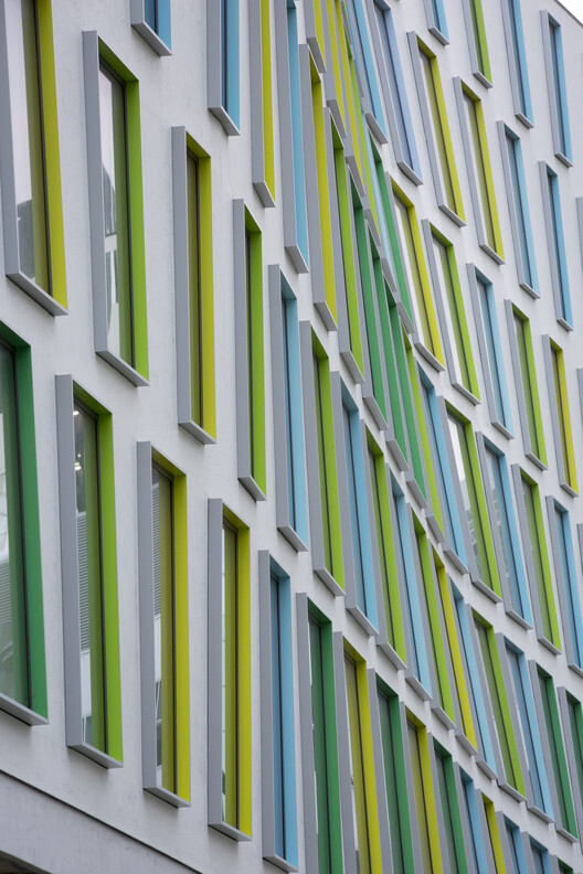 悉尼科技大学托马斯街大楼丨澳大利亚悉尼丨Durbach Block Jaggers-17