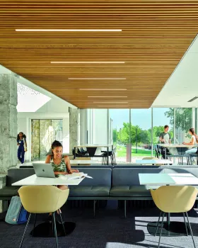 Sedgwick Hall 翻新项目丨美国堪萨斯城
