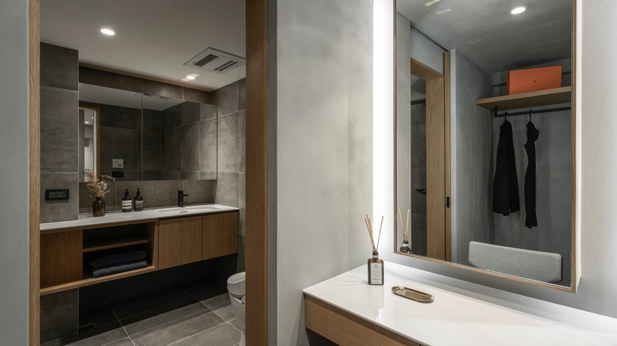 信义区 42 年旧屋翻新，极简设计与温暖家居的完美融合-33