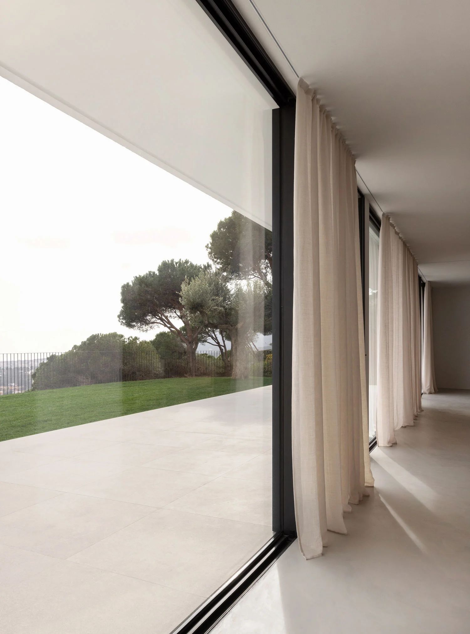 极简原木色住宅-11