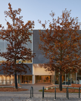 Antipode Music, Youth and Cultural Center / Dominique Coulon & associés