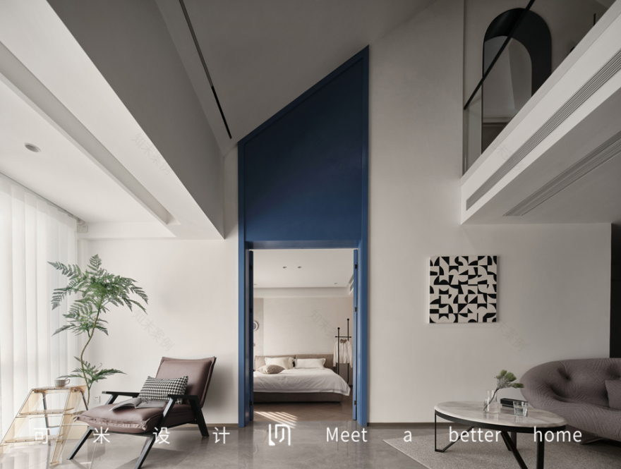 挑空客厅+静谧蓝,营造随性的现代摩登二人居-33
