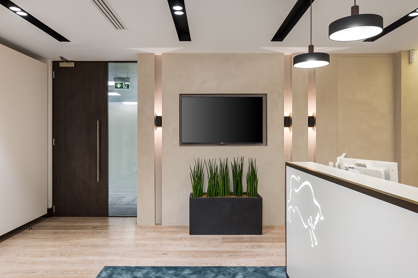 Inside Europa Capital’s New London Office - Officelovin'-3