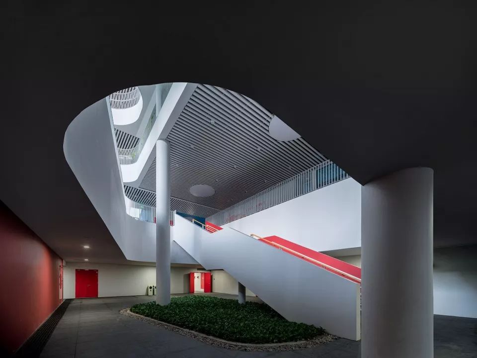 深圳前海三小(荔湾小学)- 高容高密校园的立体空间营造-83