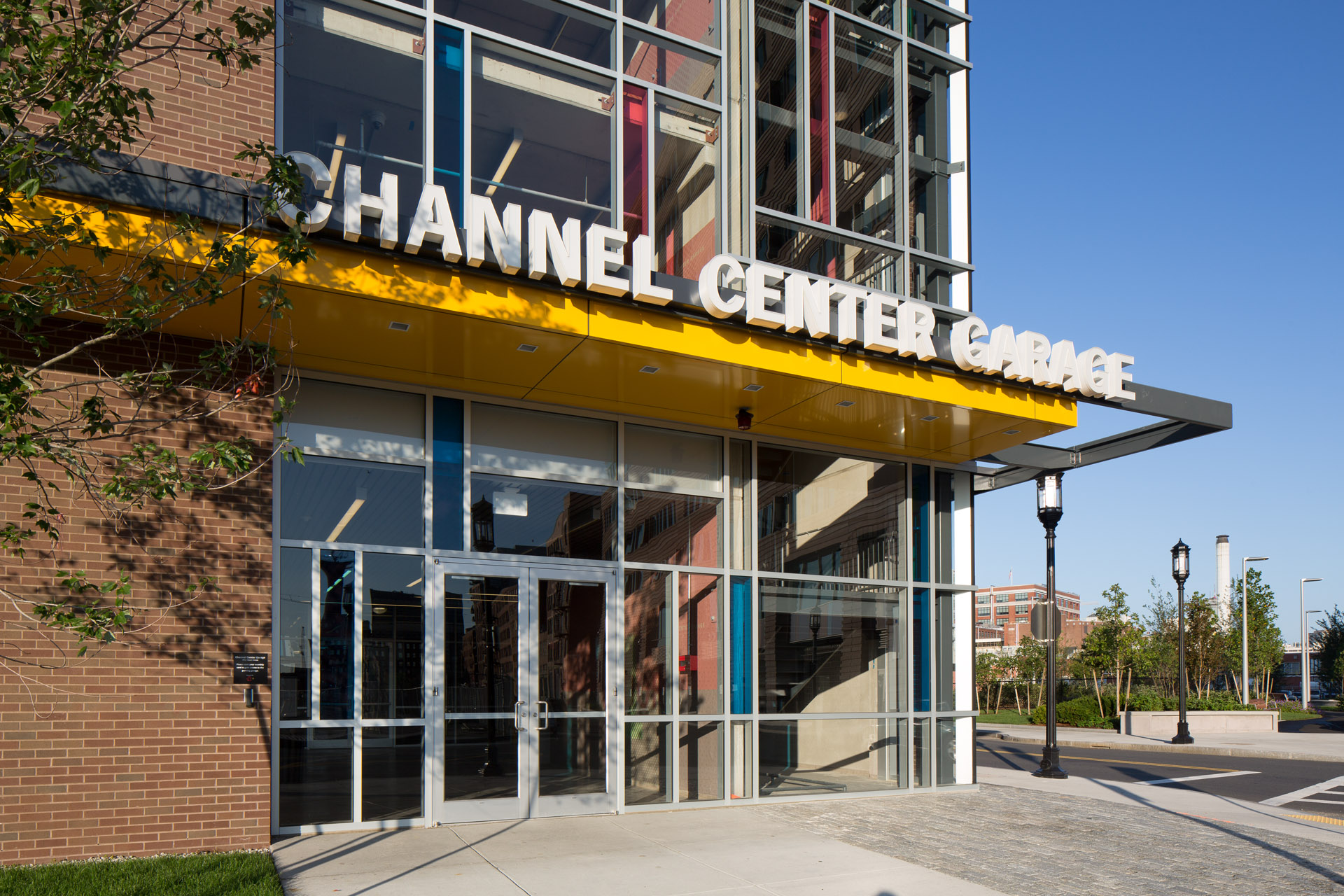 Channel Center Garage | Spalding Tougias Architects, Inc.-14