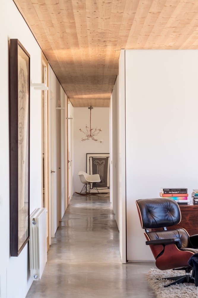 巴塞罗那 AA 别墅 | 融入环境的生物气候度假屋-14