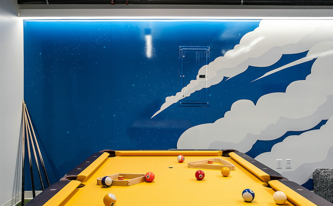 集设网第二期赠送--54 套国外办公室墙画设计案例解析-11