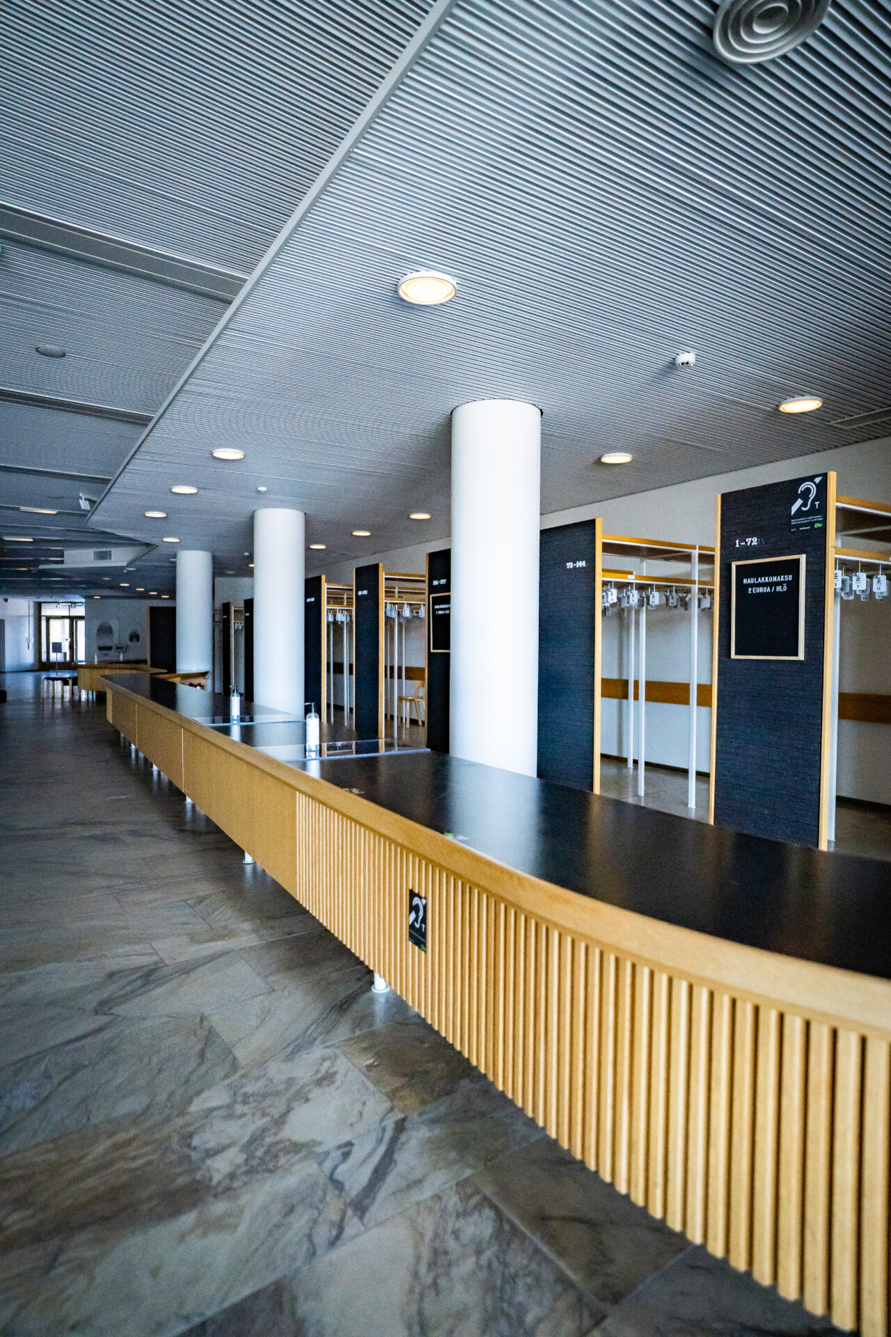 拉皮亚厅（ラッピアホール）丨阿尔瓦·阿尔托（部分市厅舍由艾丽莎·阿尔托设计）-33