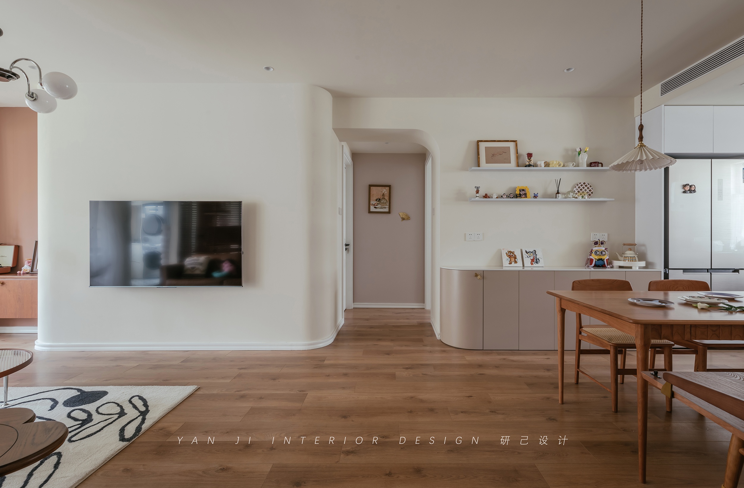 奶油轻复古 杂货铺般的丰富空间丨中国芜湖丨研己设计-25