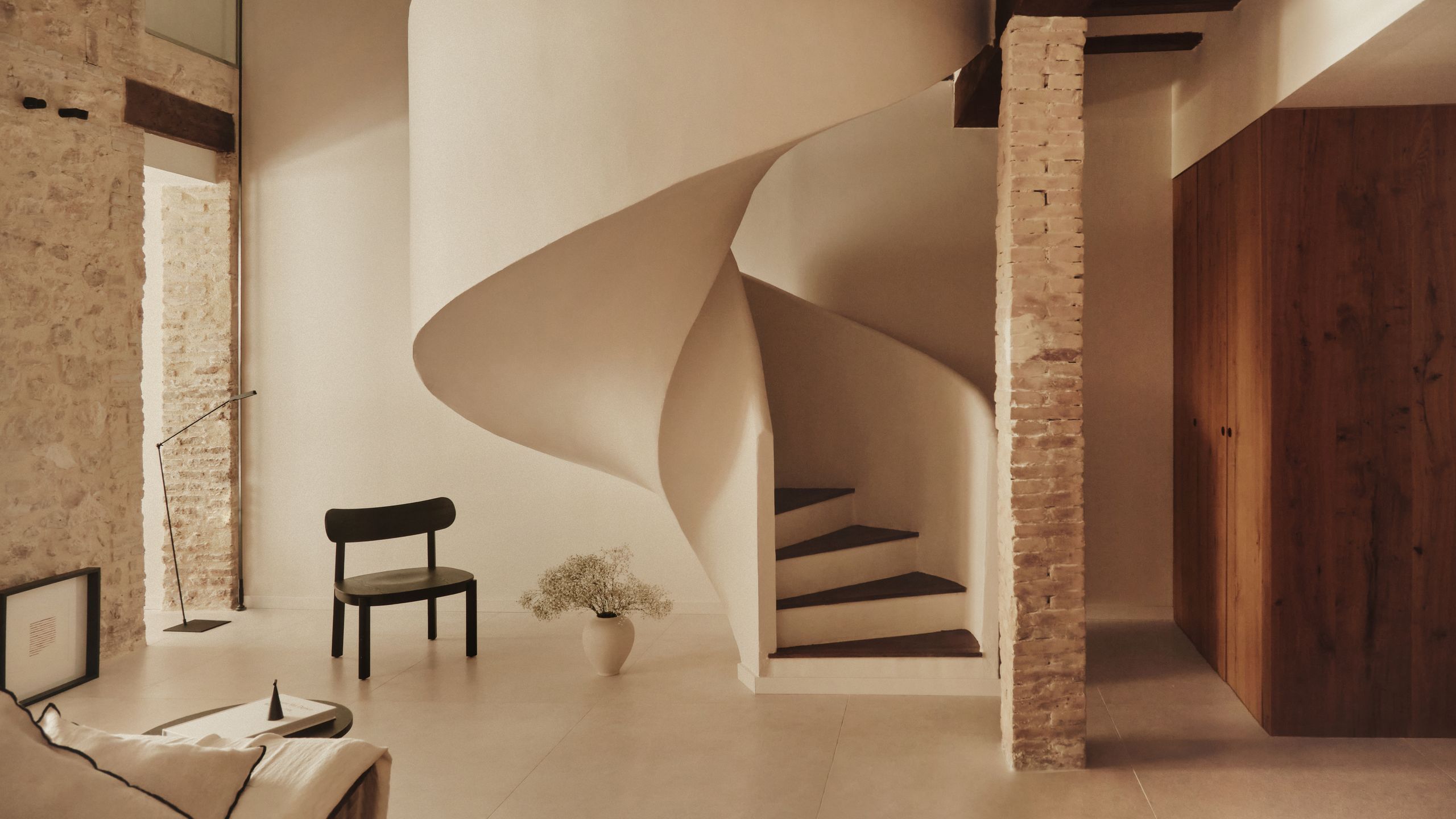 瓦伦西亚排屋改现代避难所住宅丨西班牙-2