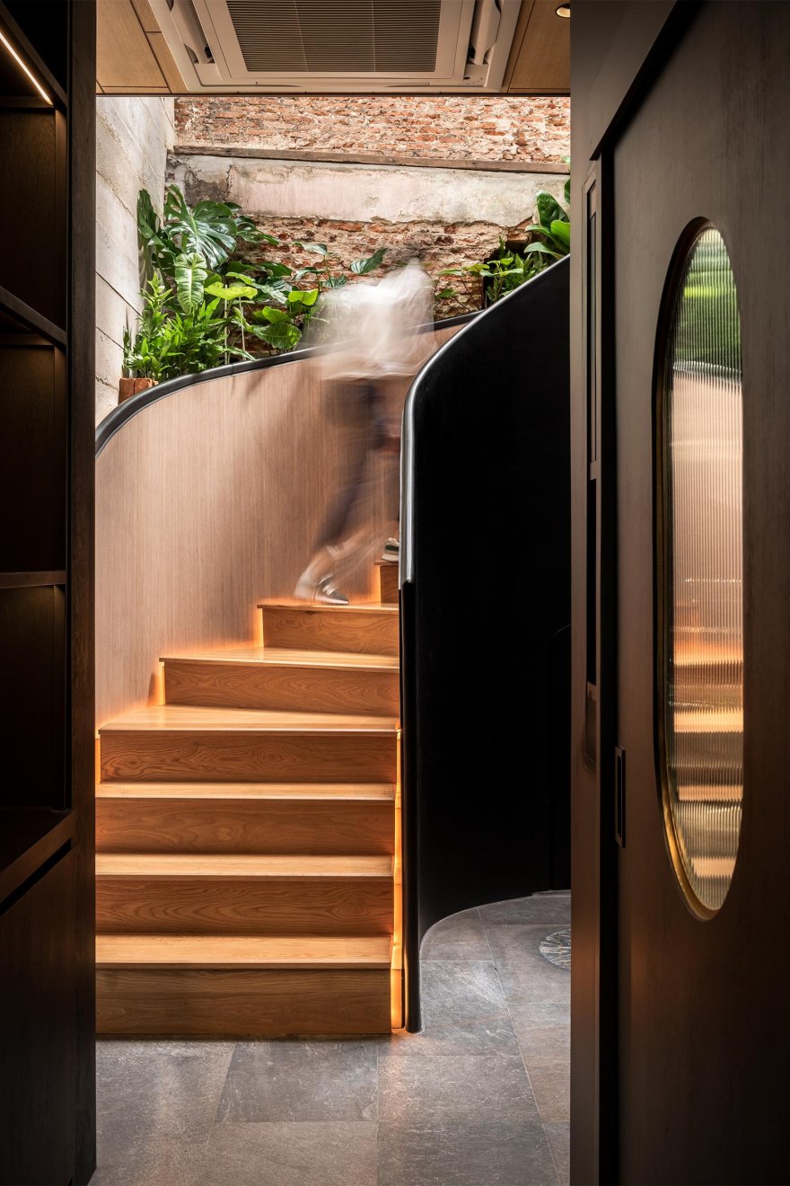 Interior Design Bangkok Fine Dining Restaurant & Bar, Mother - Design by Taste Space Thailand — Design Anthology-11