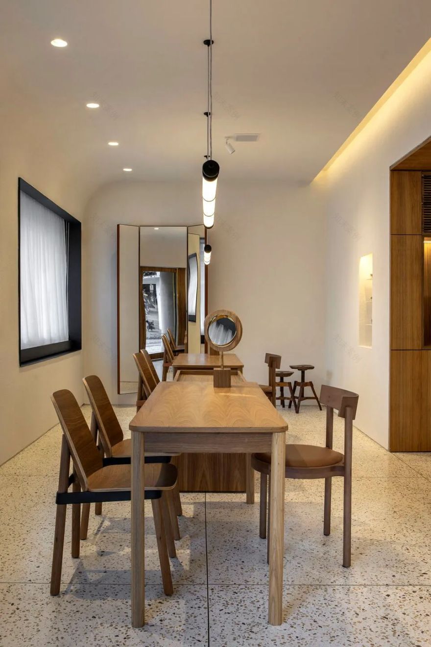 Zótika 独特眼镜体验空间设计与建筑艺术-13