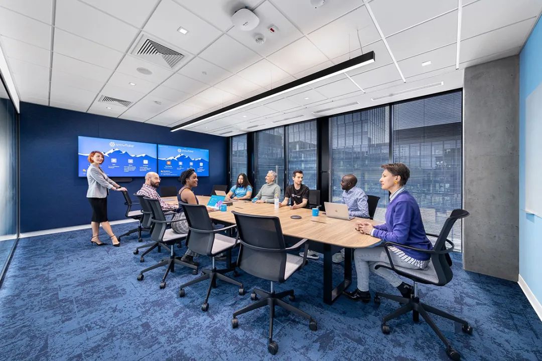 波兰华沙Snowflake办公室丨Massive Design-28