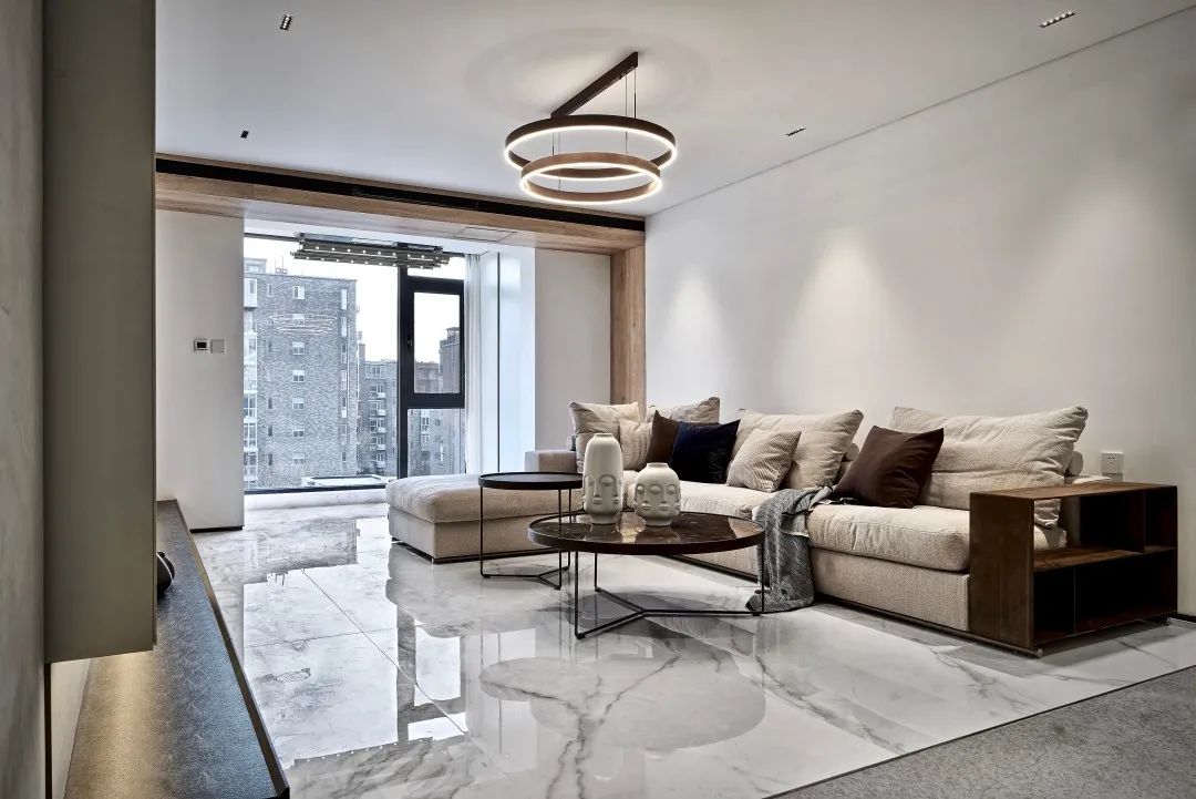 高级灰打造现代客厅的魅力-43