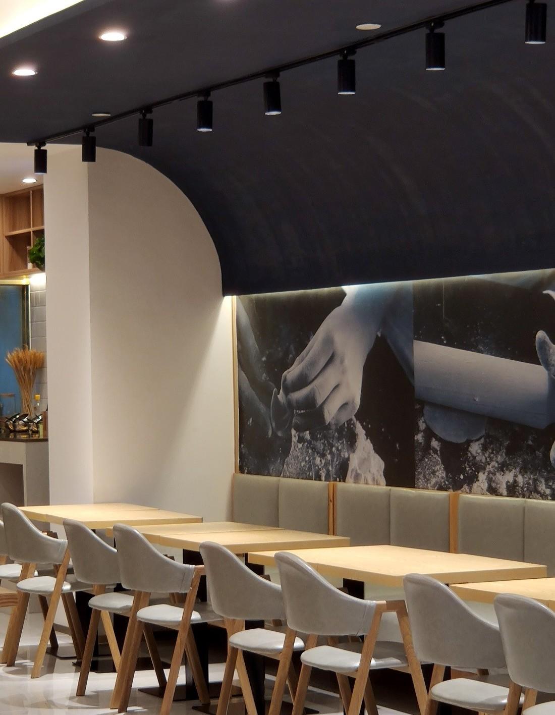 一家打造“差异化”的纯手工水饺店-14