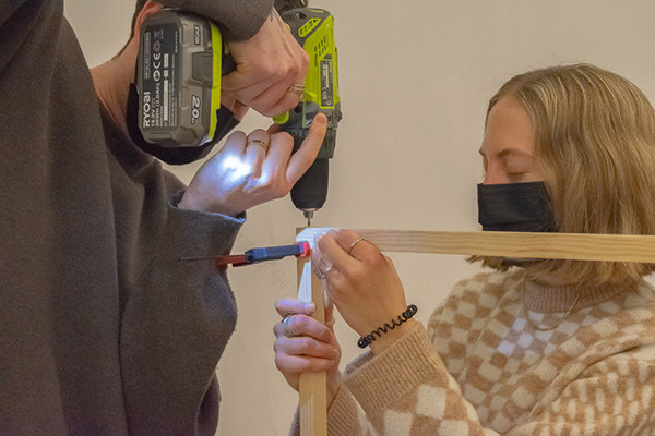 回声,一座城市的反射(注:refle·os推测应为reflejos,西班牙语反射、反响之意) -23