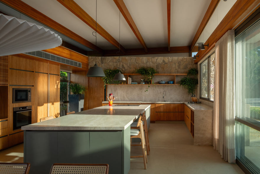 马萨诸塞州住宅(注:MA一般是美国马萨诸塞州Massachusetts的缩写,这里House可理解为住宅,具体需结合更详细语境) 丨巴西丨Estúdio Rossi Arquitetos-6