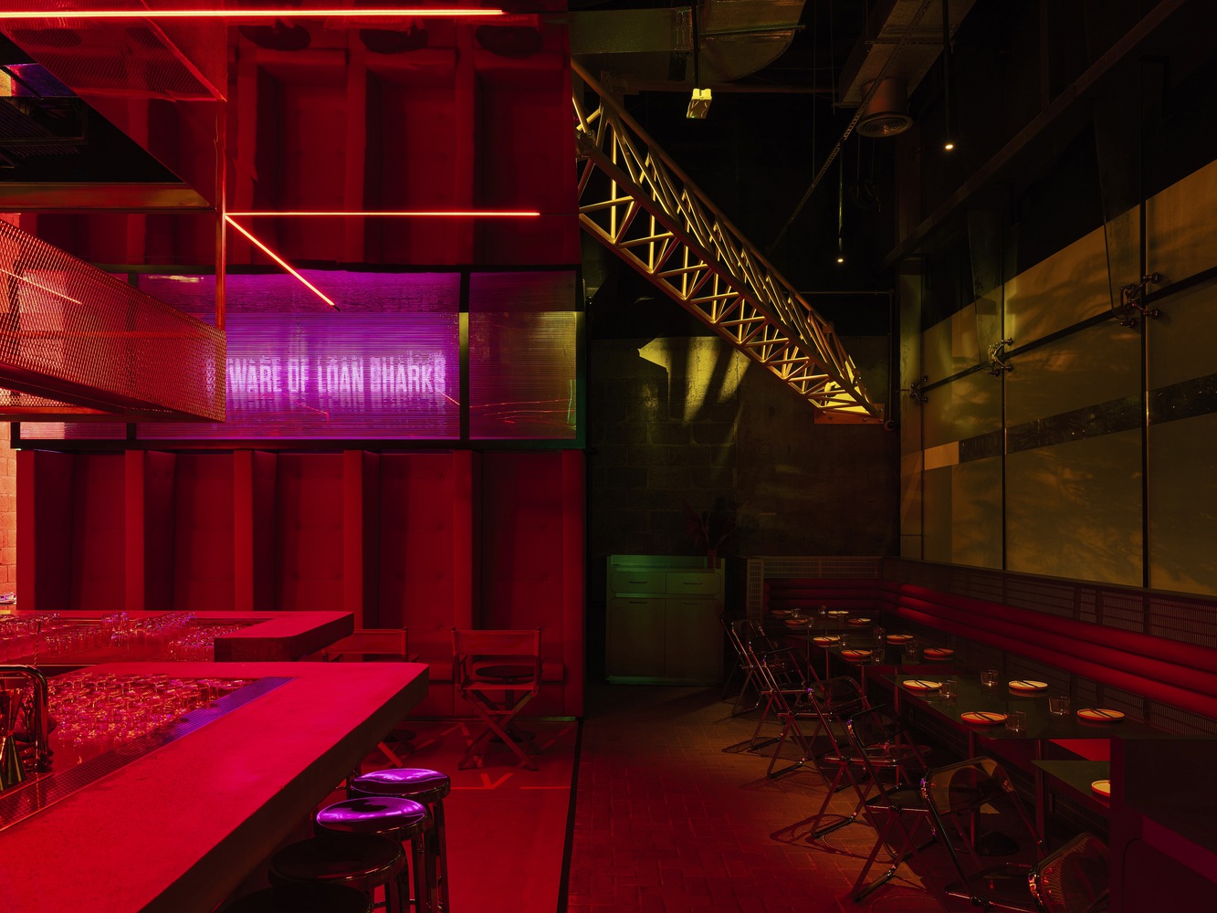 Electric Pawn Shop · 复古未来主义酒吧设计丨Accent Design Group-22