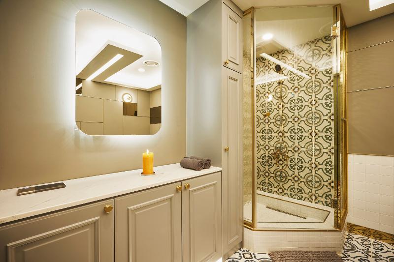 50 平奢华氛围的家居软装设计案例-8