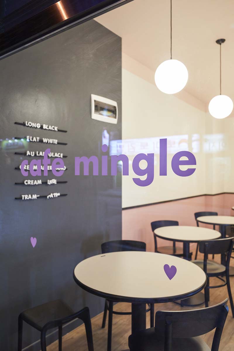 光点闪烁的八坪咖啡厅-11