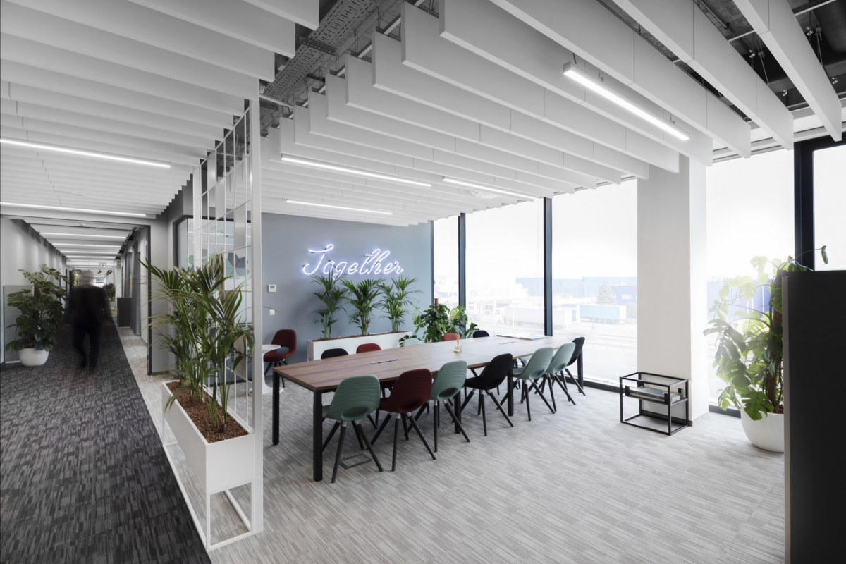 波兰 Nowy Styl 集团 Krakow 办公室 - 创新设计展现专业与创意-19