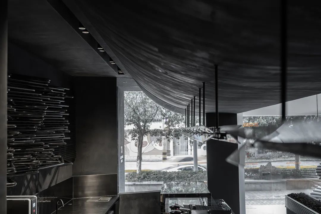 暗黑风咖啡店丨Jason Design Group-24