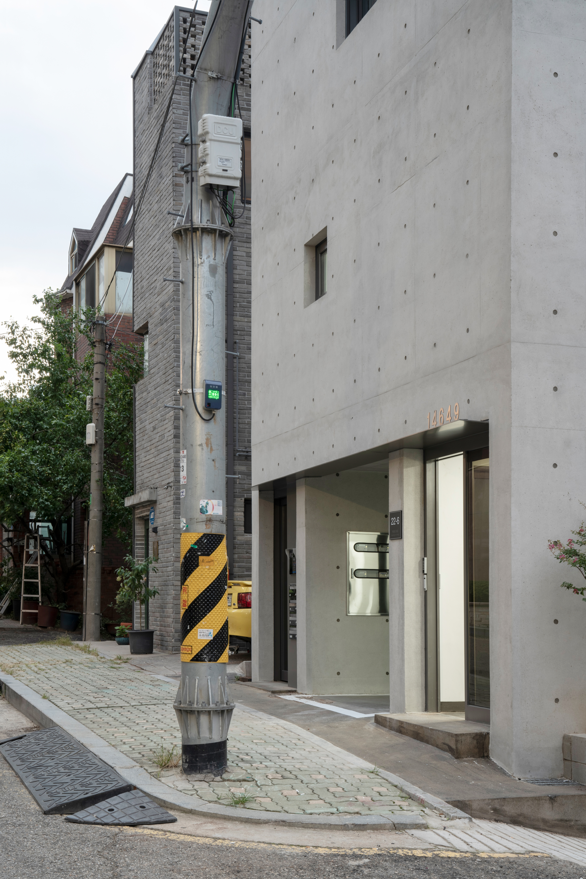 Micro Housing S / Architects H2L-34