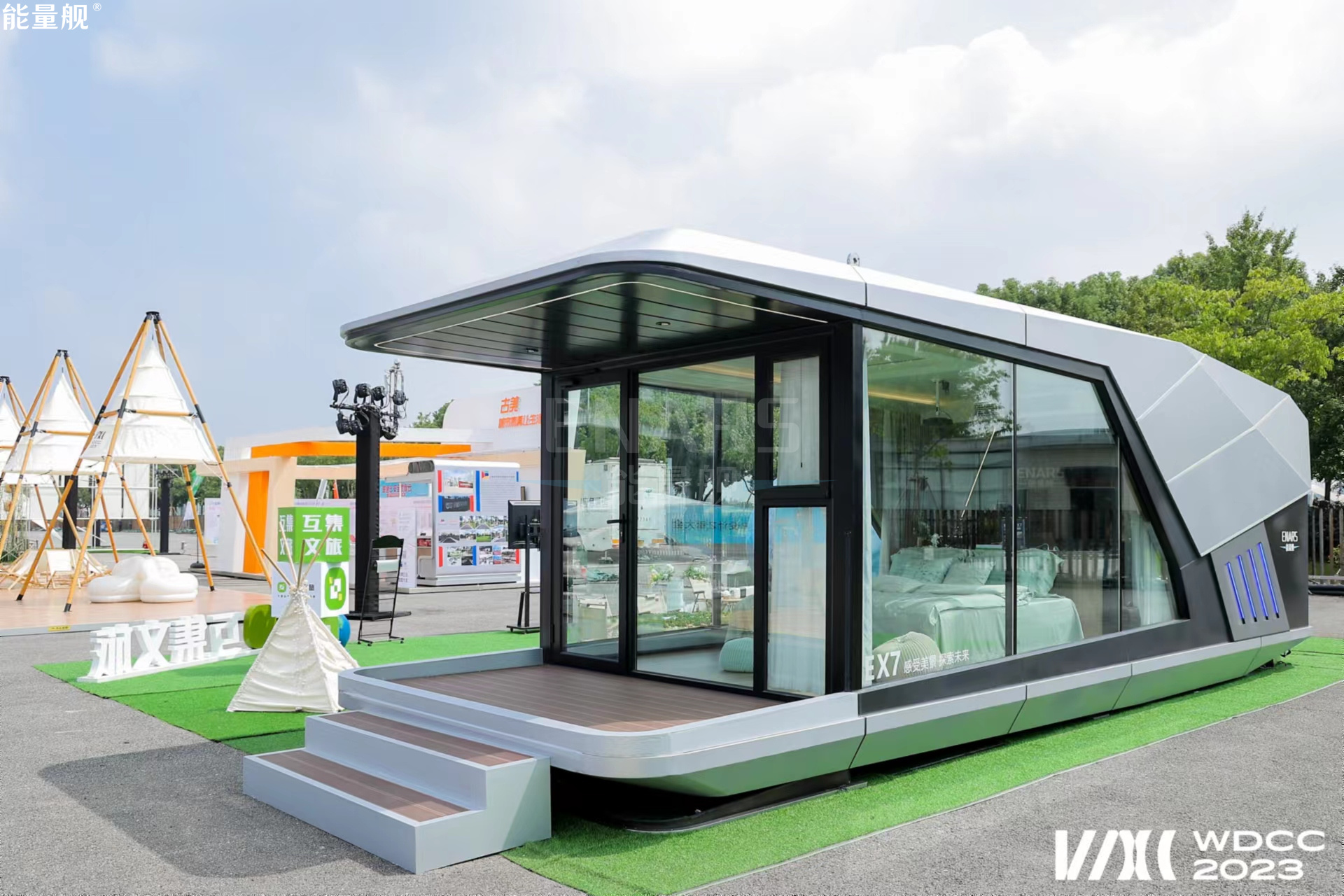 可移动太空舱民宿能量舰海外传播策略-12