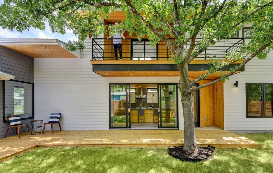sideSTEP House in Central Austin by Matt Fajkus Architecture-6