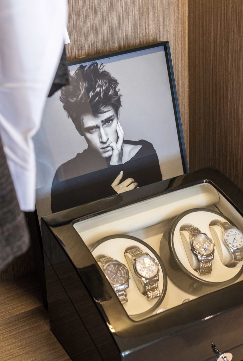 青岛金沙滩高层临海大平层生活示范空间-29