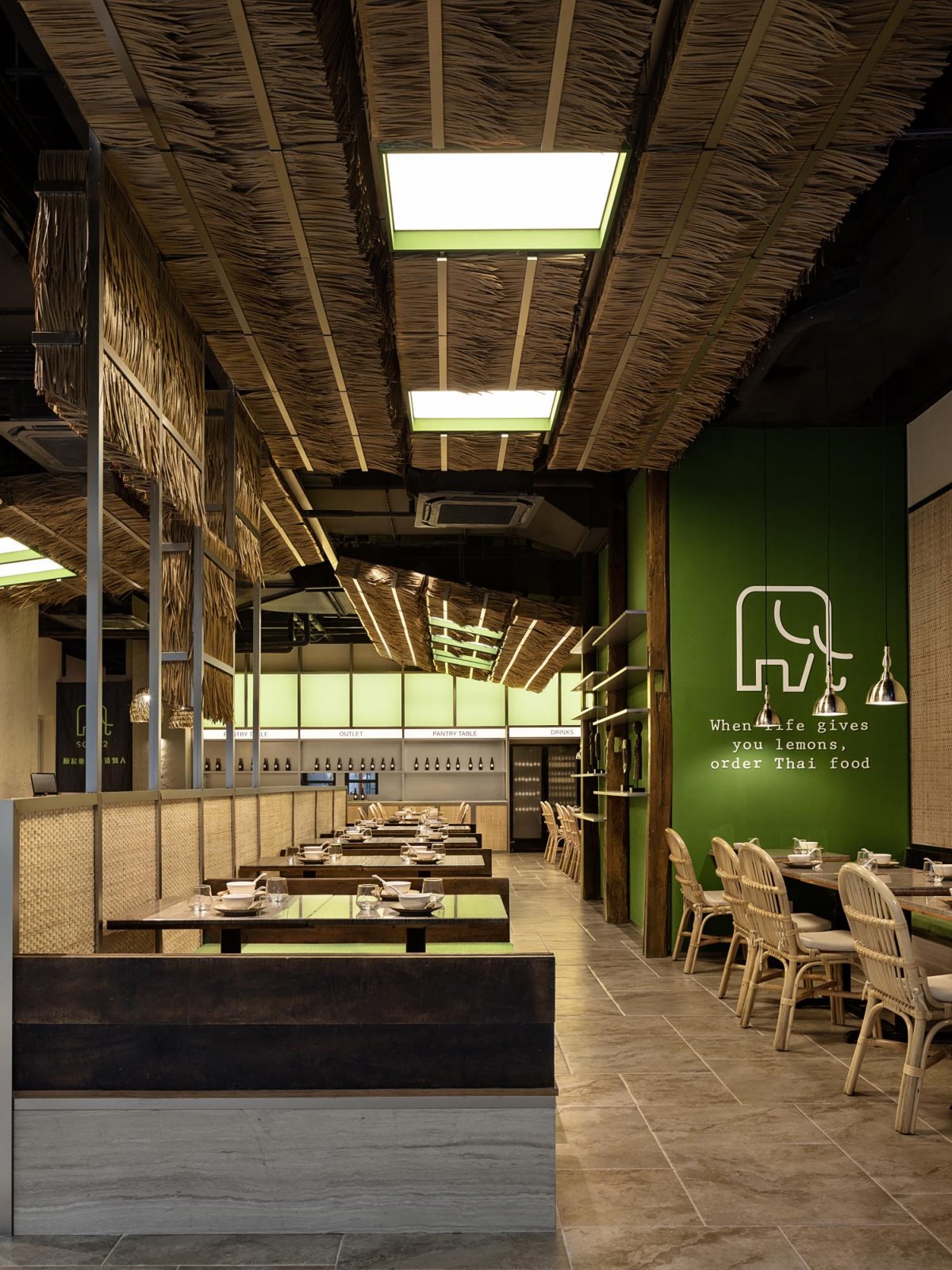 曼谷 SOI22 泰式餐厅丨泰国曼谷丨AX-20