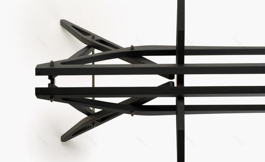 Zanotta 再现 Carlo Mollino 经典设计-24